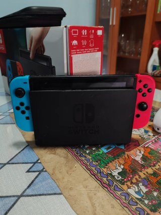 Nintendo Switch Azul y Rojo