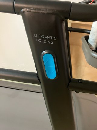 Cinta de correr poco uso y en garantía. No envio