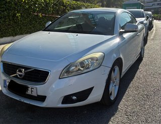 Volvo C70 2011