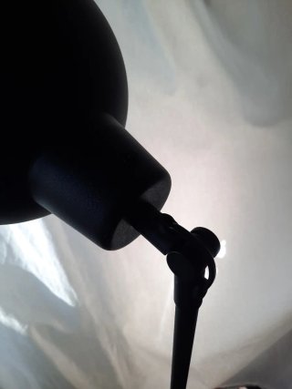 Lámpara de pie Ikea negra