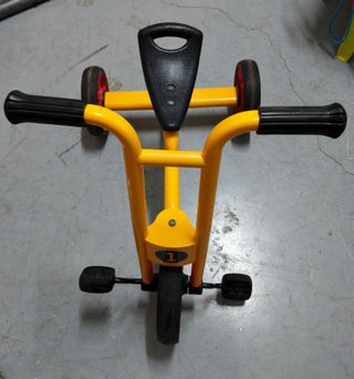 Triciclo Guardería Andreu Toys