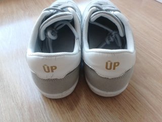 Zapatillas grises talla 39