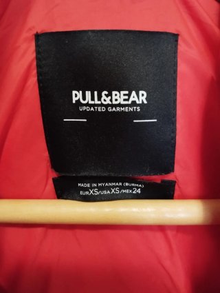 Chaleco Pull&Bear Rojo Talla XS