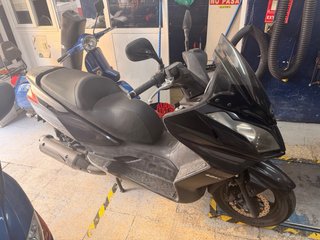 Kymco Super Dink Negra Automática