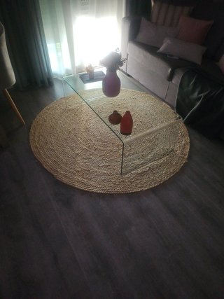 Mesa de centro de cristal curvado