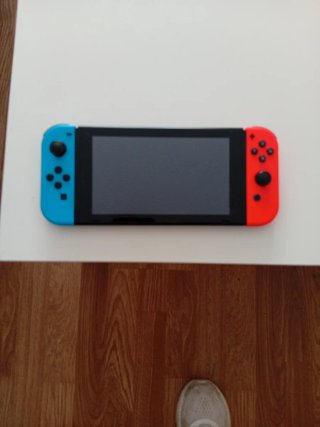 Nintendo Switch Azul y Rojo