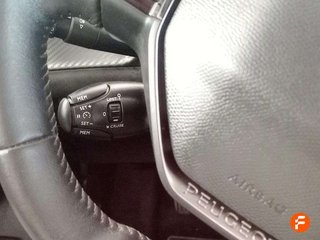 Peugeot 208 BlueHDi 73kW (100CV) Active