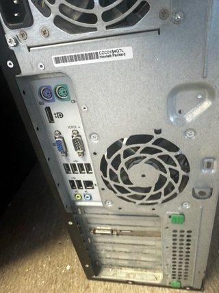 HP 8000 Elite Torre PC (Sin Disco Duro)