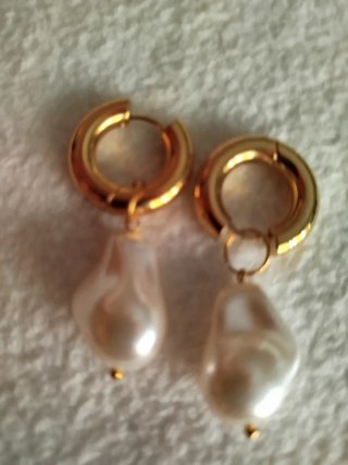 Pendientes Aro Perla Dorada