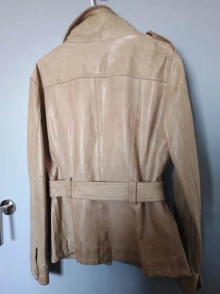 Chaqueta Stradivarius Talla XL.cuero!