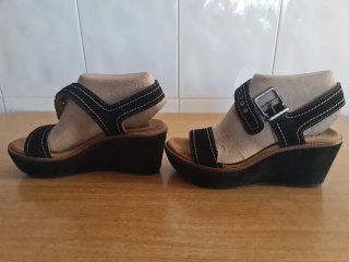 Sandalias cuña