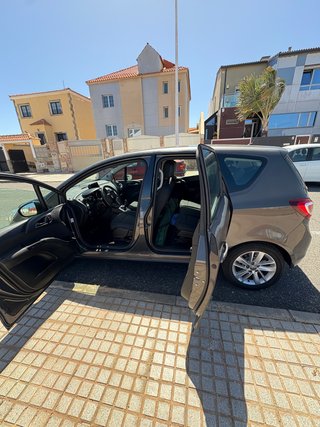 Opel Meriva 2016