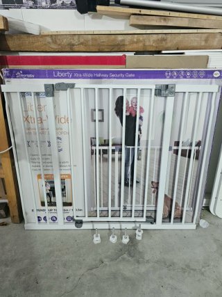 Barrera Seguridad Dreambaby Liberty Xtra-Wide