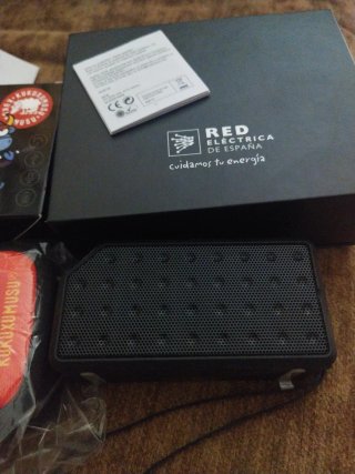 2 altavoces inalámbricos