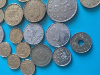 Lote de 26 monedas de pesetas