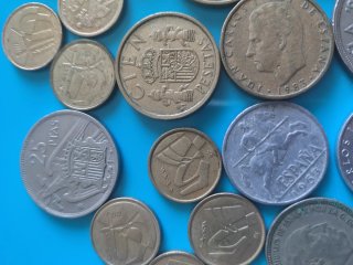 Lote de 26 monedas de pesetas