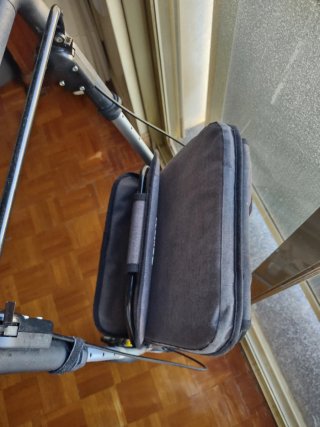 Andador Carlett con asiento gris oscuro