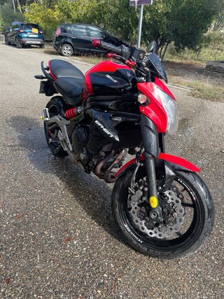 Kawasaki ER-6n Roja