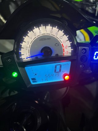 Kawasaki ER-6n Roja