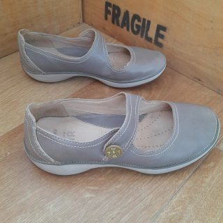 Merceditas Clarks Talla 38 Gris