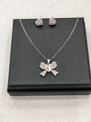Set Collana e Orecchini Fiocco Brillante