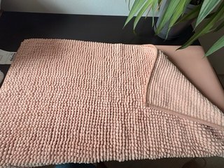 Alfombra baño Ikea Toftbo rosa 50x80cm