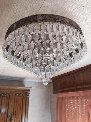 Lámpara de cristal de roca
