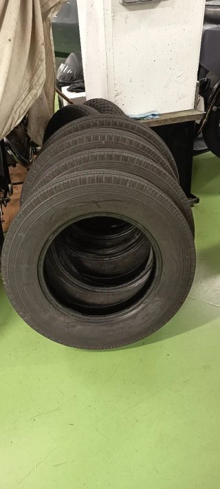 6 Cubiertas Coche Clásico
