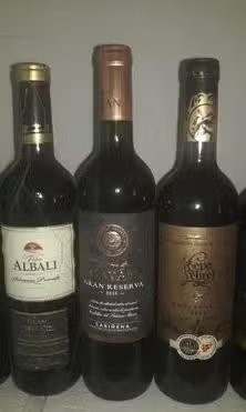 Botellero modular 12 botellas con 6 vinos