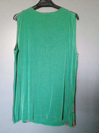 Blusa Citiknits verde con flores talla XL