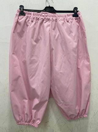 Completo rosa con top e pantaloni