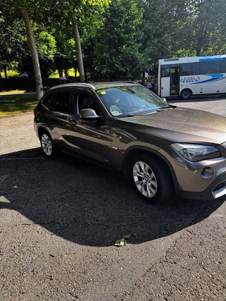 BMW X1 - xDrive 2.0 143 - 2011