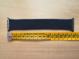 Apple Watch 45mm. Midnight Braided Solo Loop 7