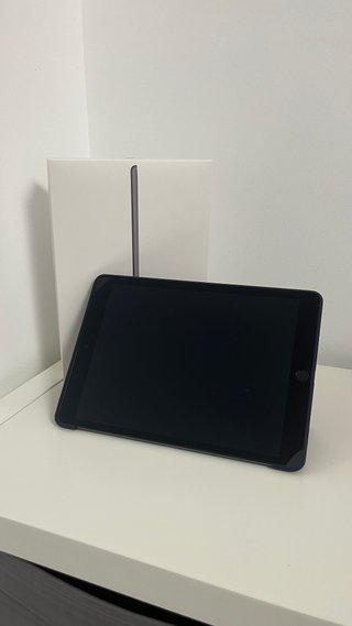 iPad 8ª Gen 10.2 32GB Wi-Fi + Caja
