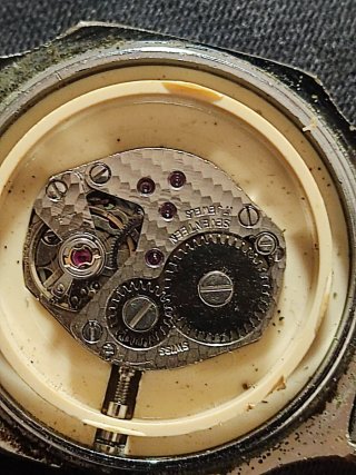 Reloj Suizo Seventeen Jewels