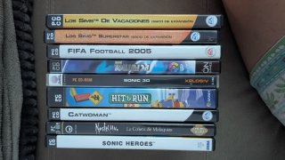 Lote Videojuegos PC: Los Sims, FIFA, Sonic...