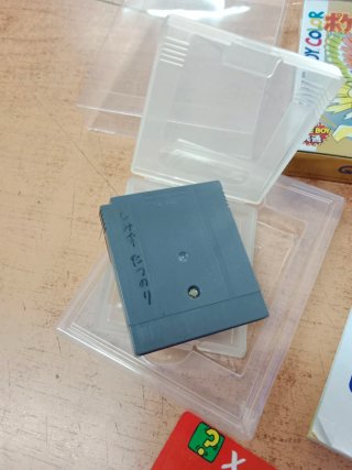 JUEGO NINTENDO GBC POKÉMON EDICIÓN ORO