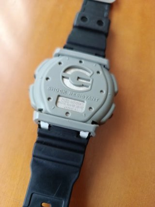 Reloj Casio G-Shock Resistente al Agua