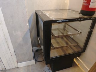 Nevera expositora cristal y acero