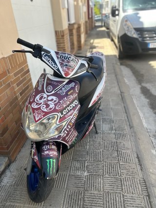 Yamaha Jog RR Scooter