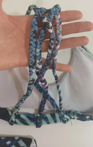 Bikini estampado tropical Talla M. Usado una vez.