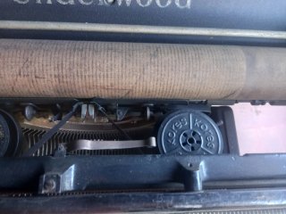 Máquina de escribir Underwood Standard Antigua