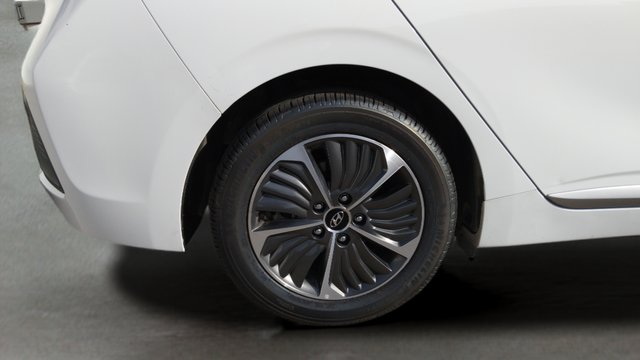Hyundai Ioniq 1.6 GDI PHEV Klass DCT 104 kW (141 CV)