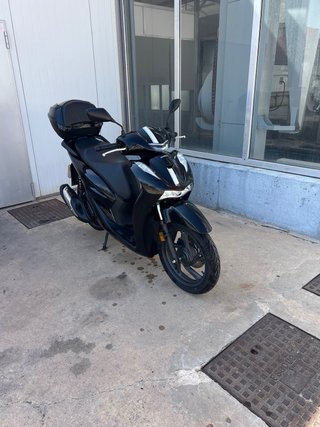 Honda SH 125i 2025 Negra - 6425 km