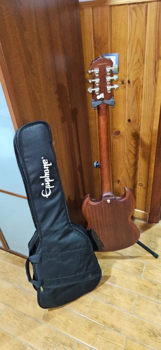 Guitarra Epiphone SG Special