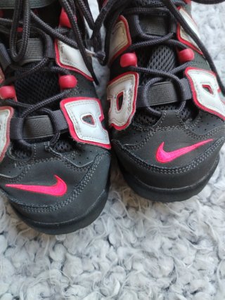 Zapatillas Nike Air Max negras y blancas