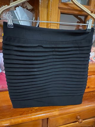 Falda Magnifique Negra Talla L