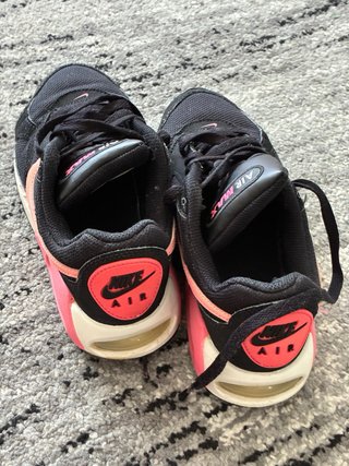 Zapatillas Nike Air Max Negras y Rosas