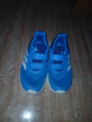 Zapatillas Adidas niño azul taya 31
