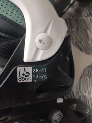 Patines infantiles y casco Rockrider